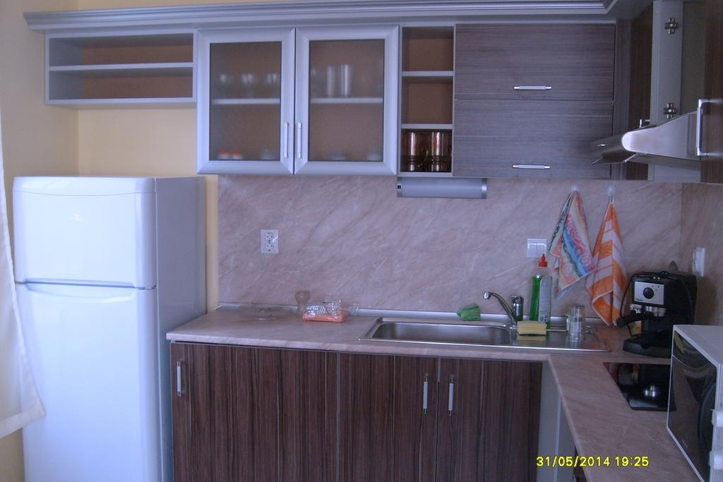 Guest Rooms Mihaylovi Pavel Banya Ruang foto